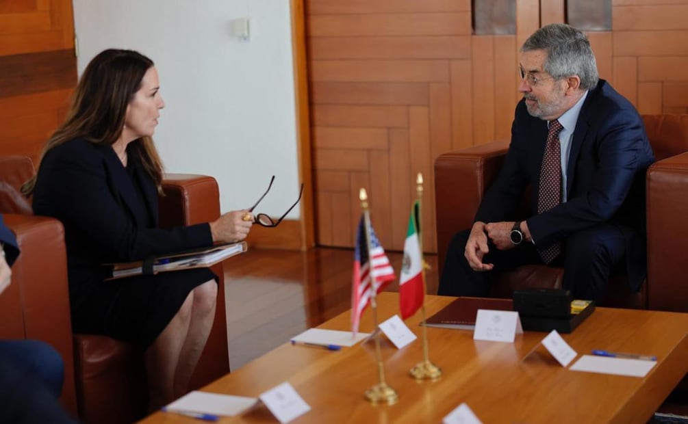 Canciller De la Fuente se reúne con "zar antidrogas" de EU y embajador Ronald Johnson (26/02/2026). Foto: Especial