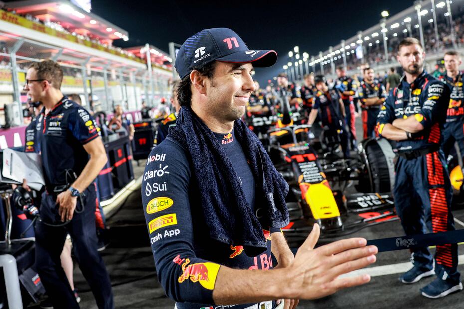 Checo Pérez tras la carrera del Gran Premio de Qatar - Foto: AFP