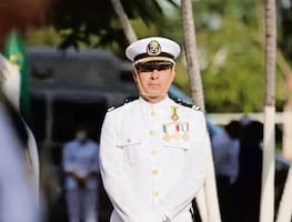 Vinculan a proceso a vicealmirante y 9 personas más por delincuencia organizada; juez dicta prisión preventiva justificada