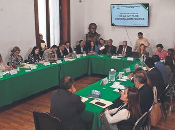 Lanzan convocatoria para ocupar fiscalías anticorrupción y de delitos electorales en CDMX; proceso concluirá a inicios de enero de 2025