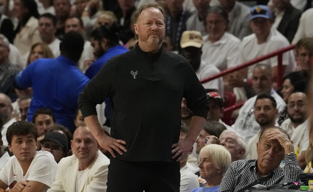Mike Budenholzer al frente de los Bucks / Foto: AP