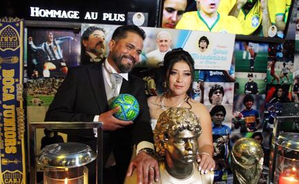 Así se celebró el primer matrimonio, no legal, en la Iglesia de Maradona en Puebla 