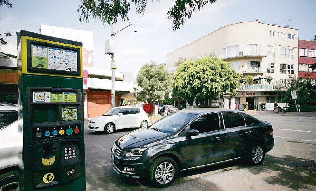 El programa de parquímetros opera en 13 zonas de las delegaciones Álvaro Obregón, Benito Juárez, Cuauhtémoc y Miguel Hidalgo (ARCHIVO EL UNIVERSAL)
