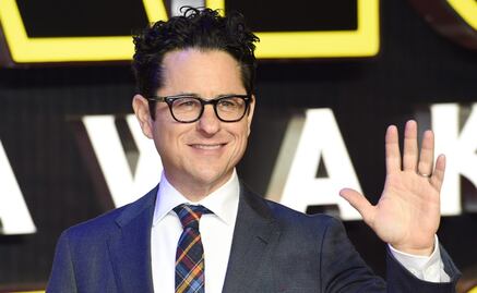 JJ Abrams se lamenta por no dirigir episodio VIII
