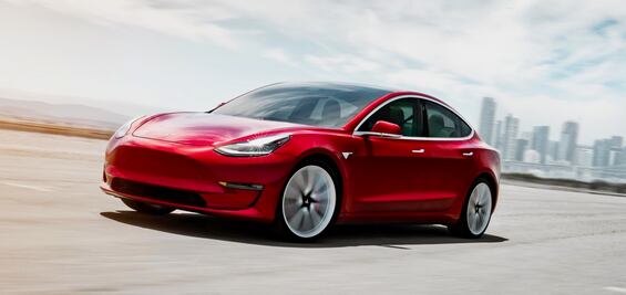 Tesla vence en ventas a BMW en Estados Unidos