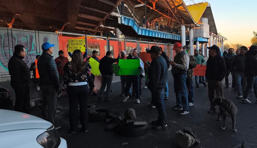 Megabloqueo de piperos en el Valle de México provoca afectaciones viales: rutas alternas para evitar el tráfico. Emilio FErnández