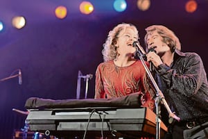 Neil Diamond, el fondo musical de un gran romance