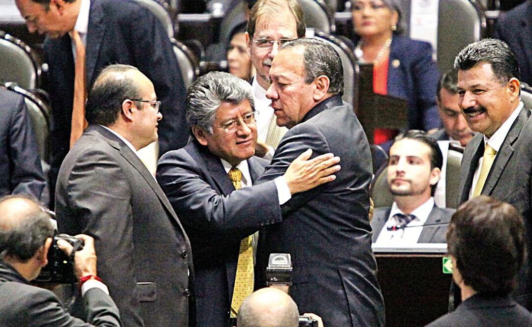 La bancada perredista en San Lázaro promovió la destitución a través de un documento. /Archivo - EL UNIVERSAL