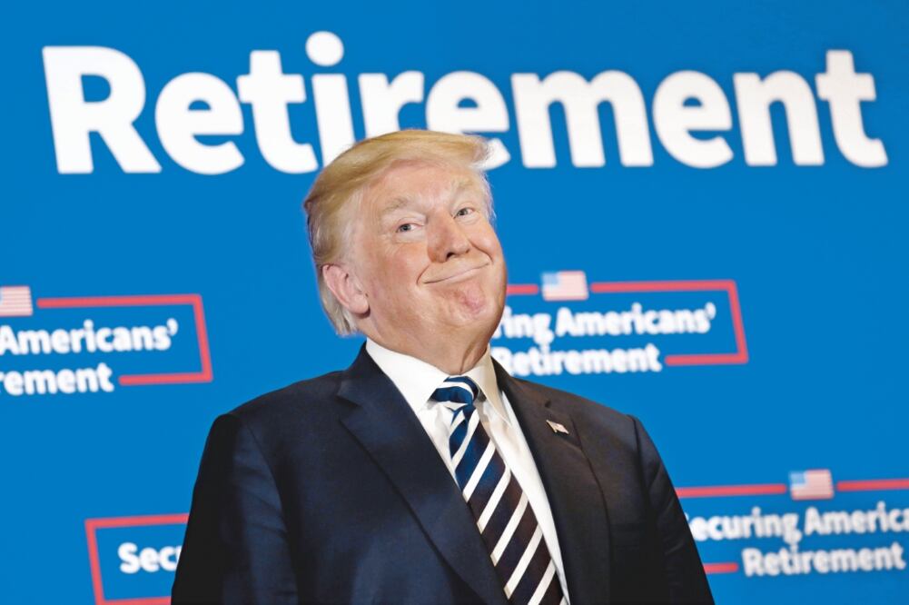 Tan sólo 36% de los ciudadanos aprueba la gestión de Donald Trump, de acuerdo con The Washington Post y ABC News. Foto: YURI GRIPAS. REUTERS