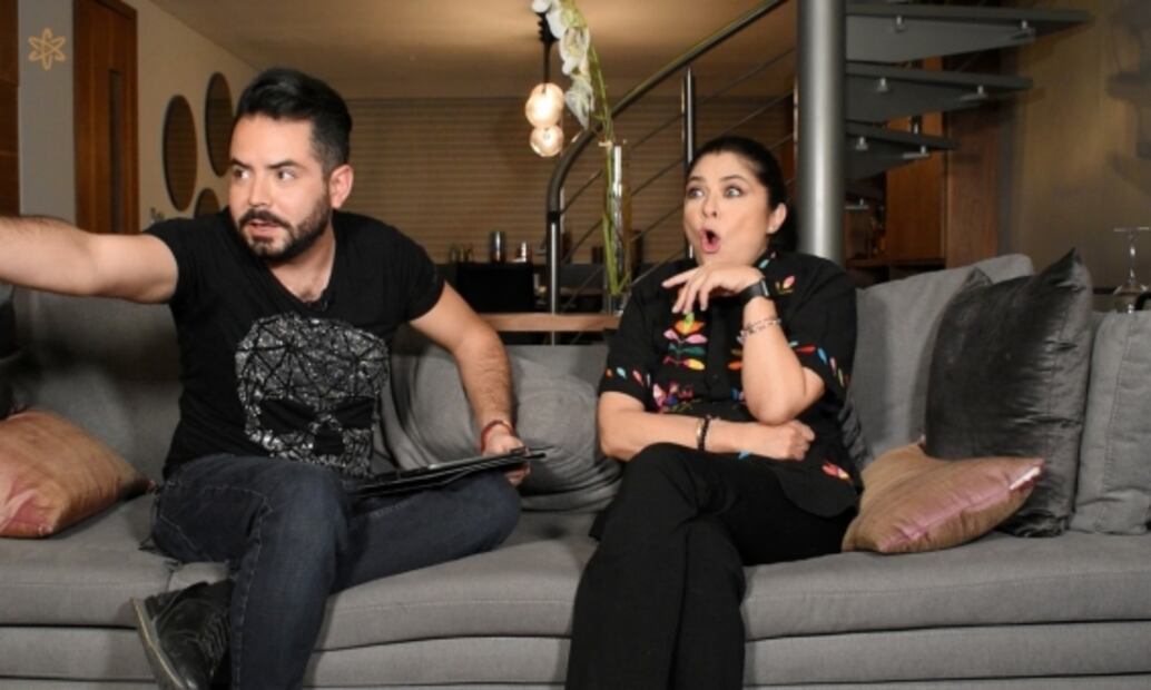 José Eduardo Derbez le mete susto a su mamá Victoria Ruffo