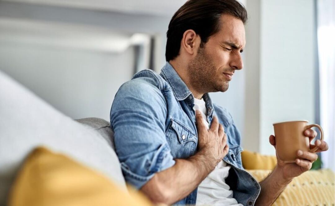 La banana es rica en potasio que ayuda a reducir el colesterol. Fuente: Freepik.