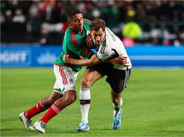 Leon Goretzka muestra la brutal herida que le quedó tras el partido frente a México