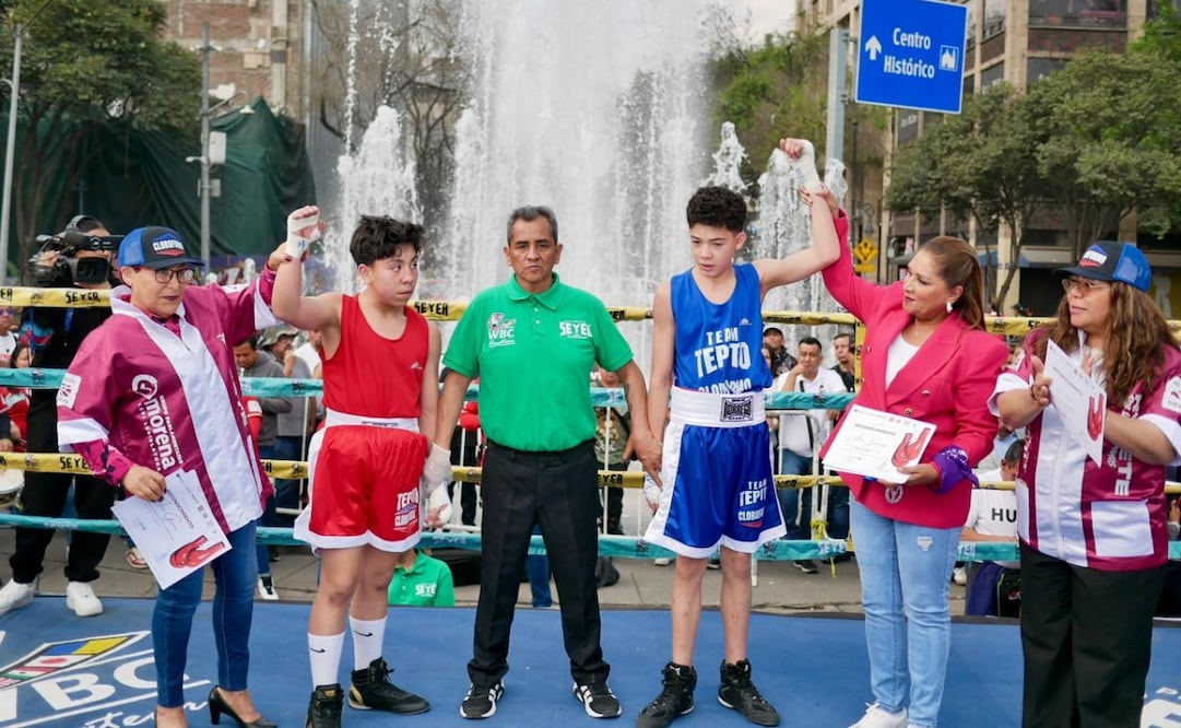 Jornada “Boxeo por la Paz: Ring de Campeones” que se llevó a cabo en el Barrio de en la Plaza Tlaxcoaque, en la alcaldía Cuauhtémoc. Foto: especial