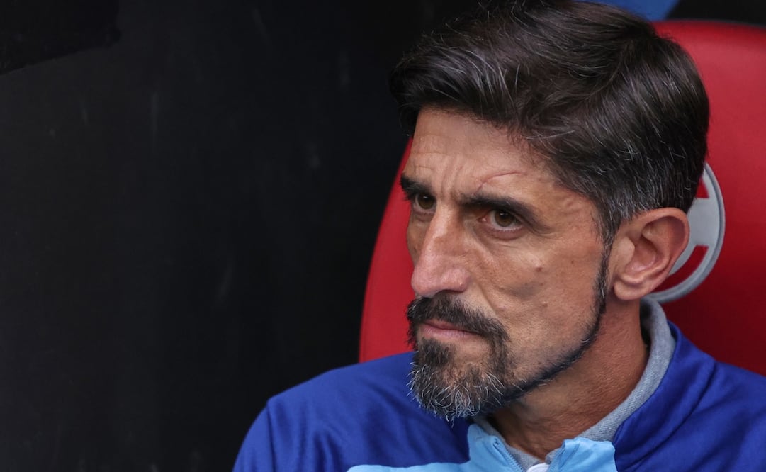 Veljko Paunovic durante la décima fecha del Apertura 2023 - Foto: Imago7