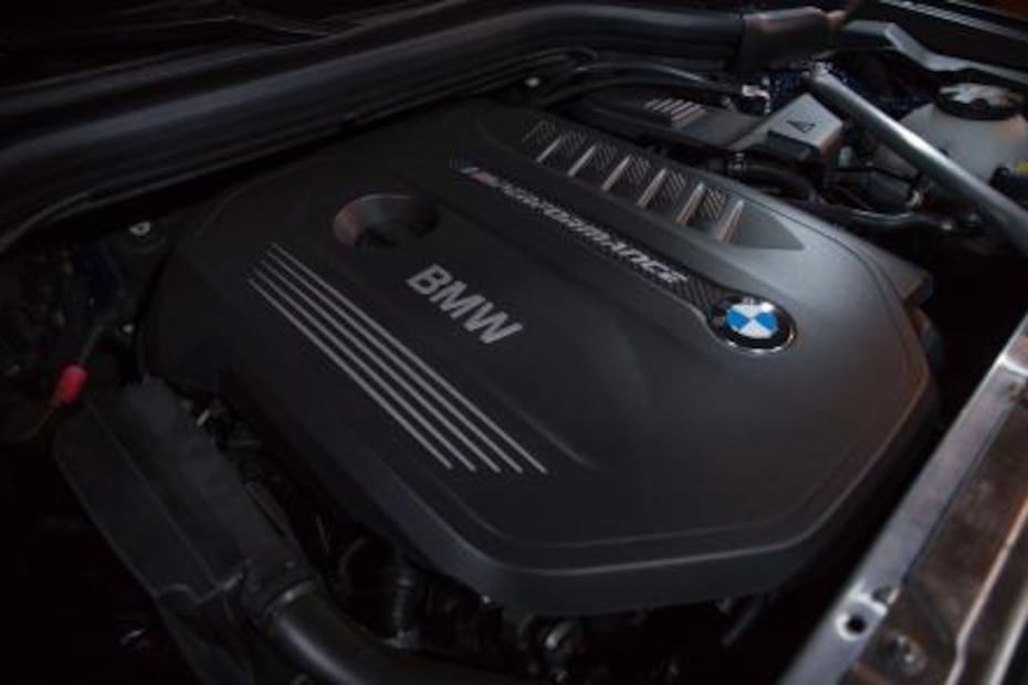 BMW X3 llega a México desde $809,900 pesos