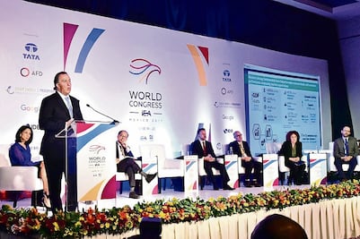 Meade: falta para que gane México el oro en economía