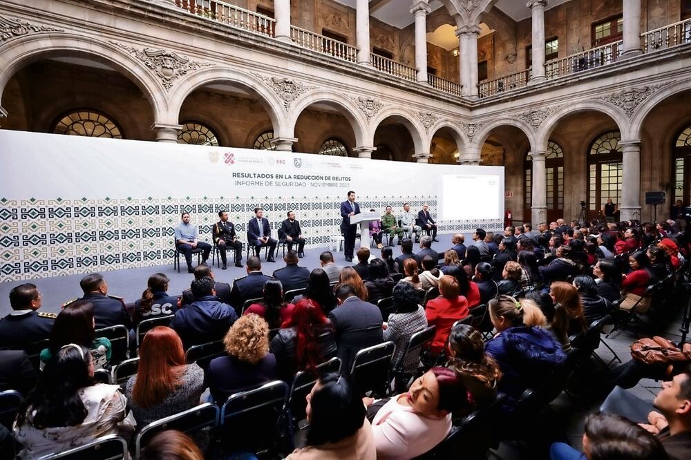 Martí Batres presentó su Informe de Seguridad en donde resaltó la reducción en diversos delitos. Foto: Especial