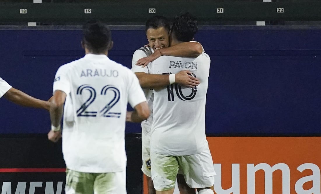 Chicharito, la leyenda que fue y el futbolista que es