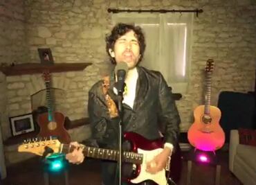 Benny Ibarra habla de su madre Julissa en serenta para las mamás