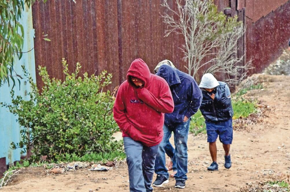 Solución. La actual administración federal pretende abordar el fenómeno migratorio de manera estructural, señalan. (EFE)