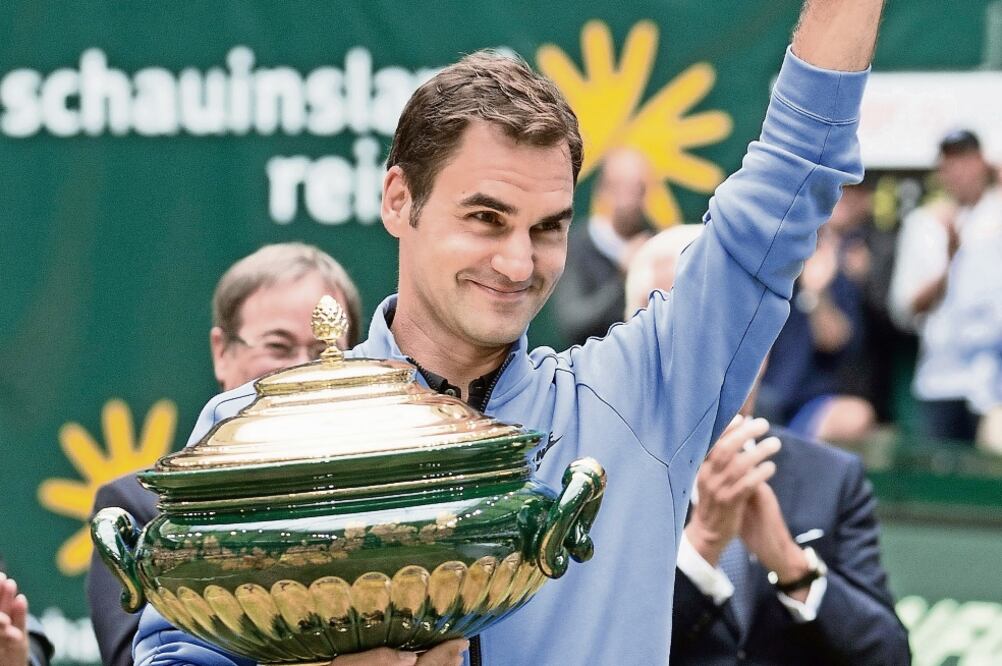 Roger se coronó una vez más en el torneo germano en hierba (JOACHIM BYWALETZ. XINHUA)