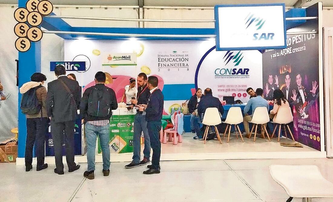 De acuerdo con datos de la Consar, las comisiones que cobraban las 10 Afore pasaron de 0.80% a un promedio de 0.566% en 2023. Foto: Archivo / EL UNIVERSAL