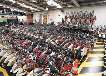 Bicis rojas de Ecobici ¿Dónde están y quién las quiere?