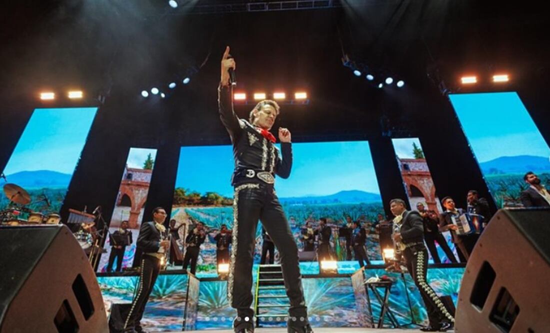 Pedro Fernández deleitó a sus fans en la Arena Ciudad de México. Foto: Instagram pedro.fer