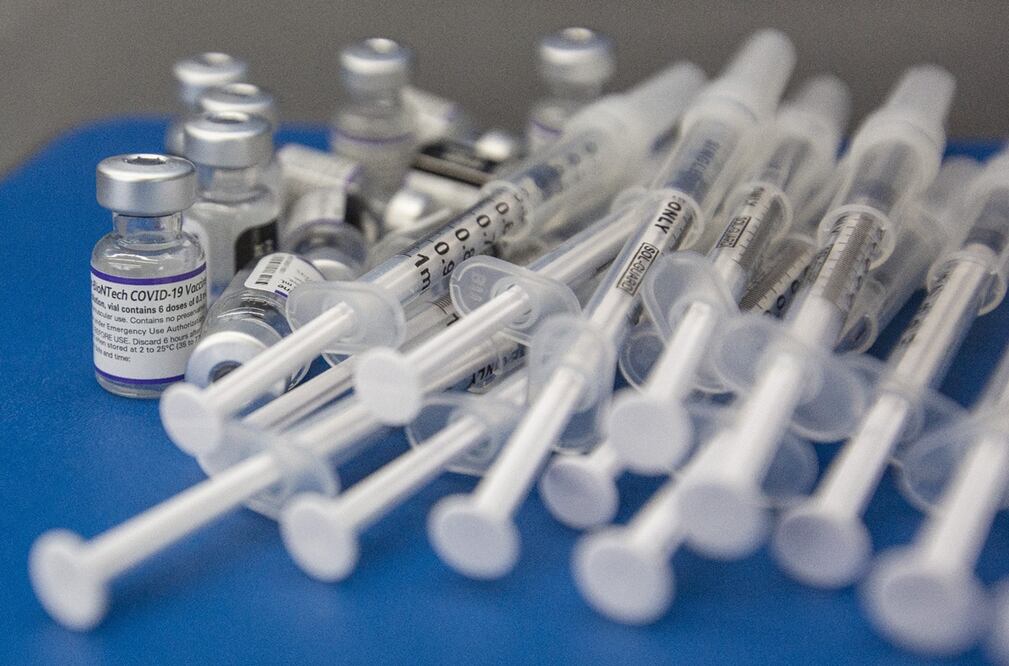 Vacunas contra el Covid-19. Foto: AP / Lars Hagberg