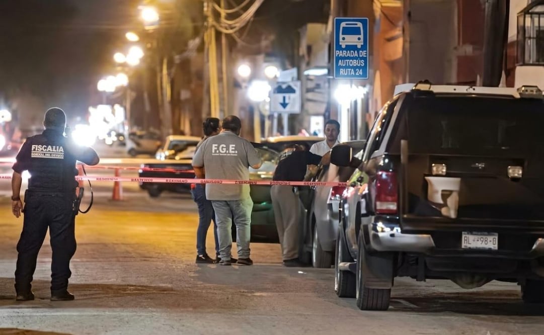 Hallan sin vida dentro automóvil a hombre mayor en calles de Mérida. Foto: Especial.