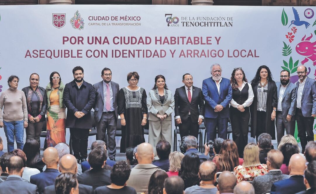 La jefa de Gobierno y su gabinete dieron a conocer las acciones del Bando Uno, denominado Por una ciudad habitable, asequible con identidad y arraigo local. Foto: de  Fernanda Rojas. El Universal