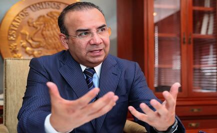 Llama STPS a diálogo para aumento de salario mínimo