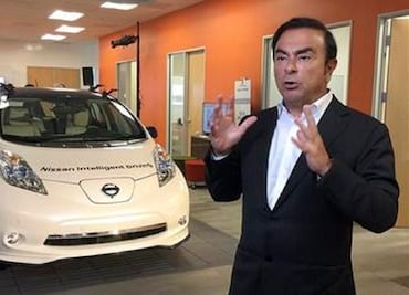 Renault-Nissan to introduce 10 self-driving vehicles by 2020