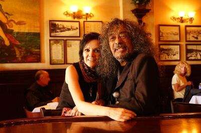 Concierto organizado a beneficio de Javier Bátiz, ahora entregará la ayuda a su familia 