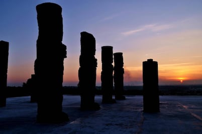 Visita la zona arqueológica de Tula y sus gigantes al amanecer