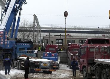 Chocan 2 trenes en Beijing por nevada intensa; reportan 515 heridos