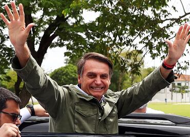 Trump felicita a Bolsonaro; Maduro le pide retomar relaciones diplomáticas