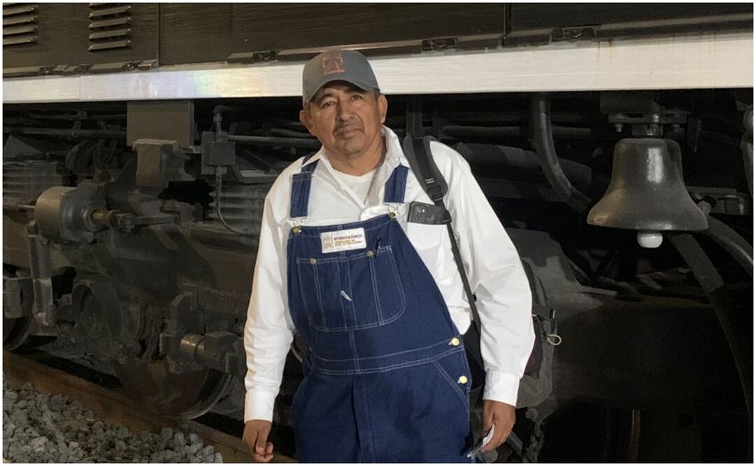 Jorge Rivas Alvarado, un maquinista de caminos con 40 años de experiencia, fue quien condujo el Tren Interoceánico. Foto: Pedro Villa y Caña/ EL UNIVERSAL