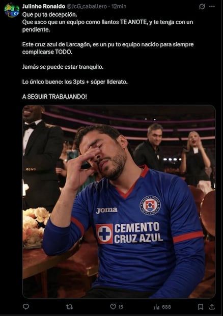 La afición de Cruz Azul festeja el liderato con LOS MEJORES MEMES