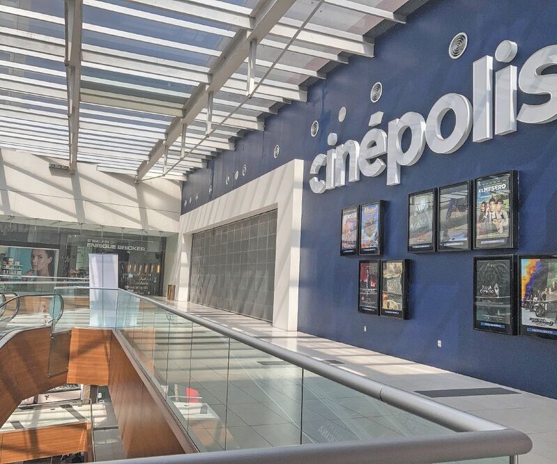 Los cines podrán operar a 20% y 30% de su capacidad en la capital del país y en el Estado de México, respectivamente. Foto: GERMÁN ESPINOSA. EL UNIVERSAL
