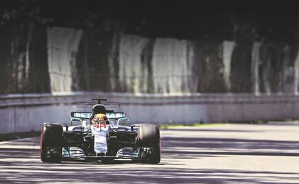 Hamilton iguala poles de Senna