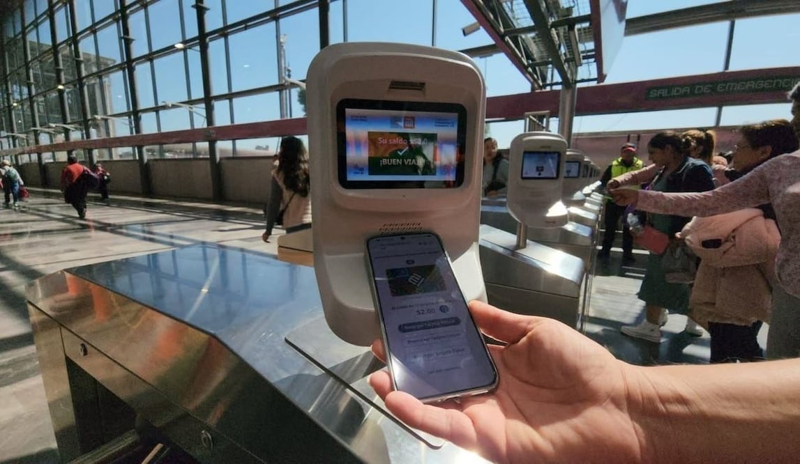 La iniciativa busca facilitar el transporte de visitantes extranjeros y fortalecer la inclusión financiera mediante medios de pago electrónicos. Foto: Especial