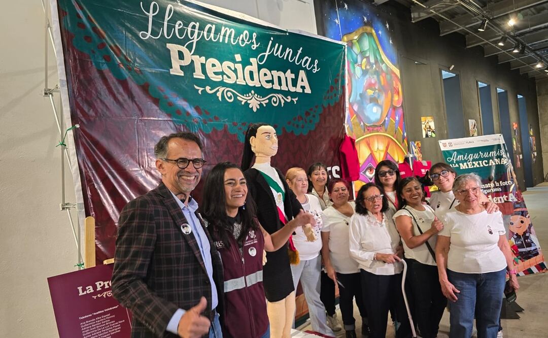 Subsistema PILARES presenta la muñeca de Claudia Sheinbaum y la Lelë más grande del mundo. Foto: Jorge Medellín