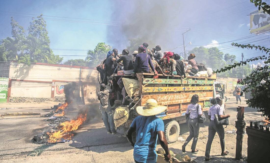 El Consejo de Seguridad “exhortó” a otros países, en particular los caribeños, a atender los pedidos del primer ministro haitiano y del jefe de la ONU de una fuerza internacional especializada. Foto: AFP.