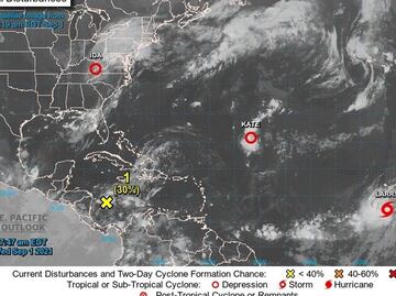“Ida” sigue azotando el noreste de EU, mientras se forma huracán “Larry”