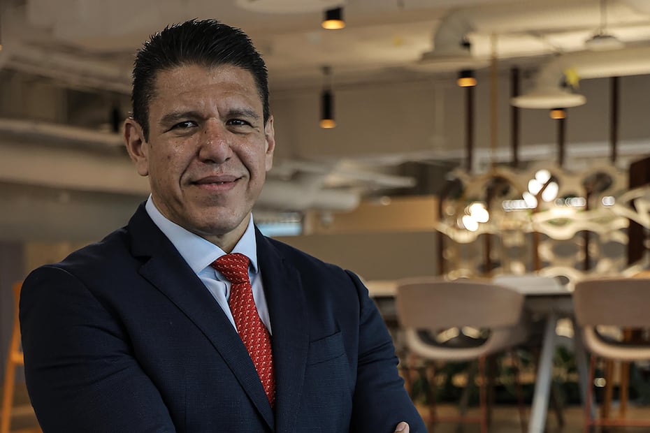 José Francisco Landaverde, director general de Seguros Azteca y Seguros Azteca Daños habló sobre la cultura de prevención.  Foto: Gabriel Pano/EL UNIVERSAL