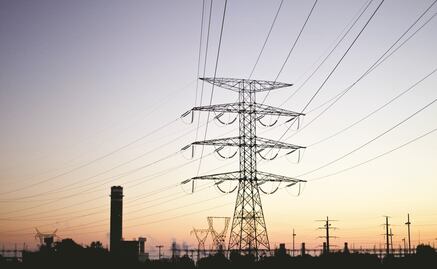 En riesgo, 32 contratos con generadores de electricidad privados