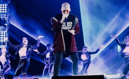 Bad Bunny pone a bailar a sus fans con reggaetón y trap