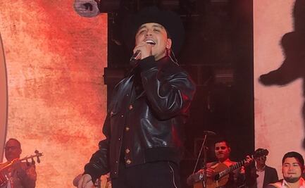 Christian Nodal abarrota la Feria de Verano León