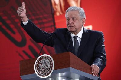 Acusa AMLO de censos fantasmas en programa Prospera